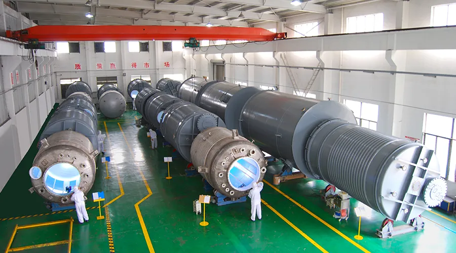 Industrial-grade fluoropolymer lining