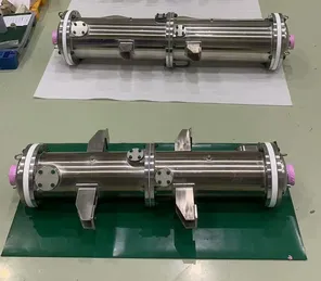 High-purity PFA coated resin column