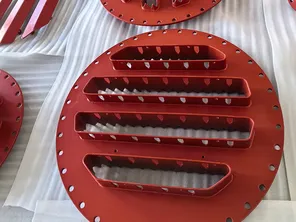 Coated tower internals for support and distribution