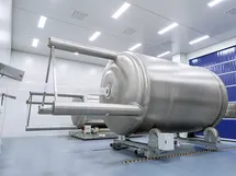 N-PTFE-lined tank for electronic-grade hydrogen peroxide